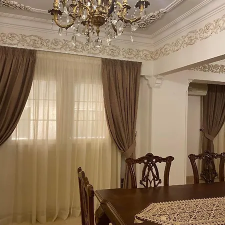 Luxurious, Fully Furnished And Well-Equipped Apartment With Modern Amenities, Stunning Views, And Convenient Location For Remote Work Or Studying From Home Cairo Exterior photo
