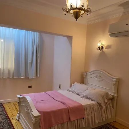Luxurious, Fully Furnished And Well-Equipped Apartment With Modern Amenities, Stunning Views, And Convenient Location For Remote Work Or Studying From Home Cairo Exterior photo
