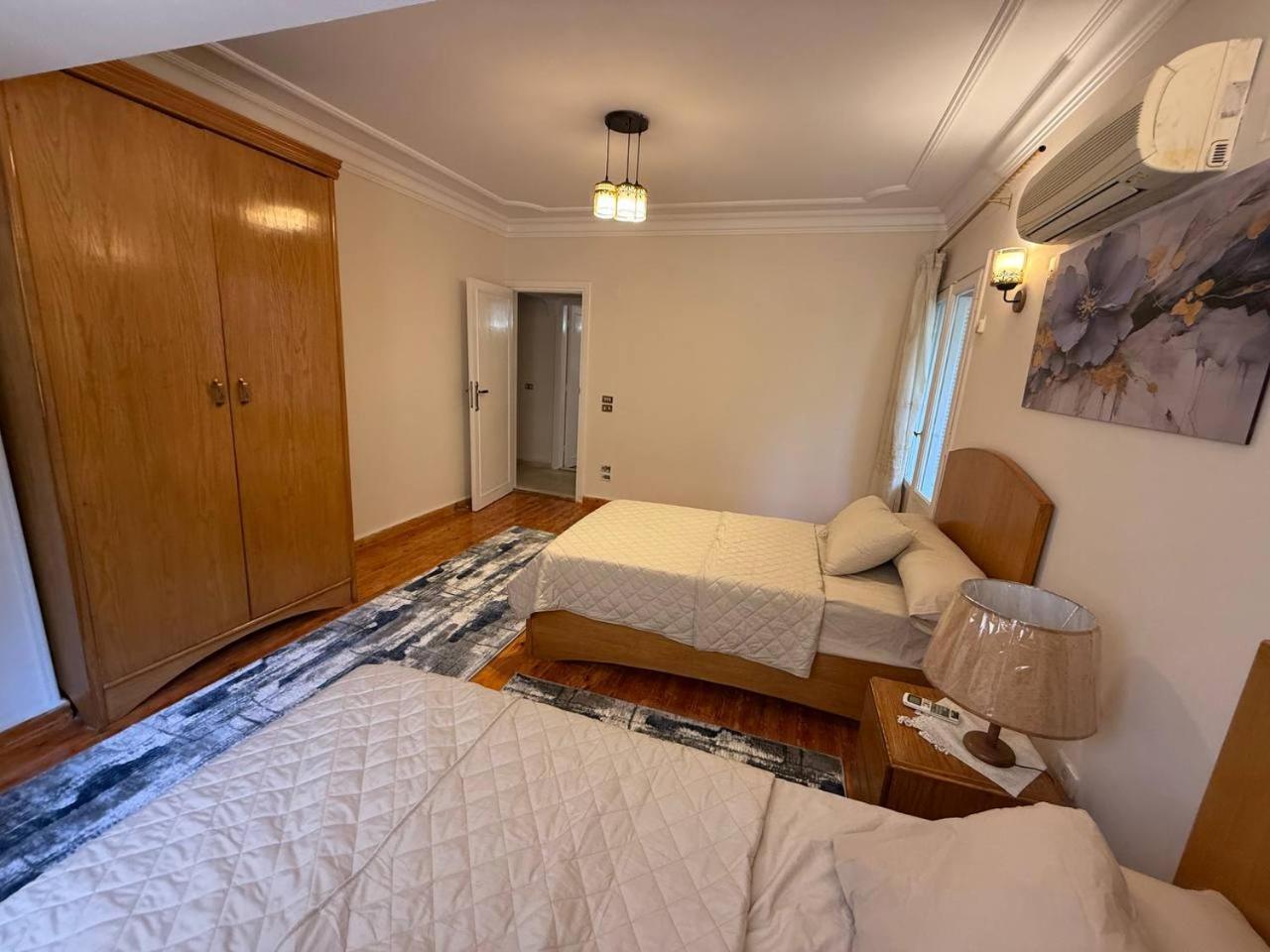 Luxurious, Fully Furnished And Well-equipped With Modern Amenities, Stunning Views, And Convenient Location For Remote Work Or Studying From Daire