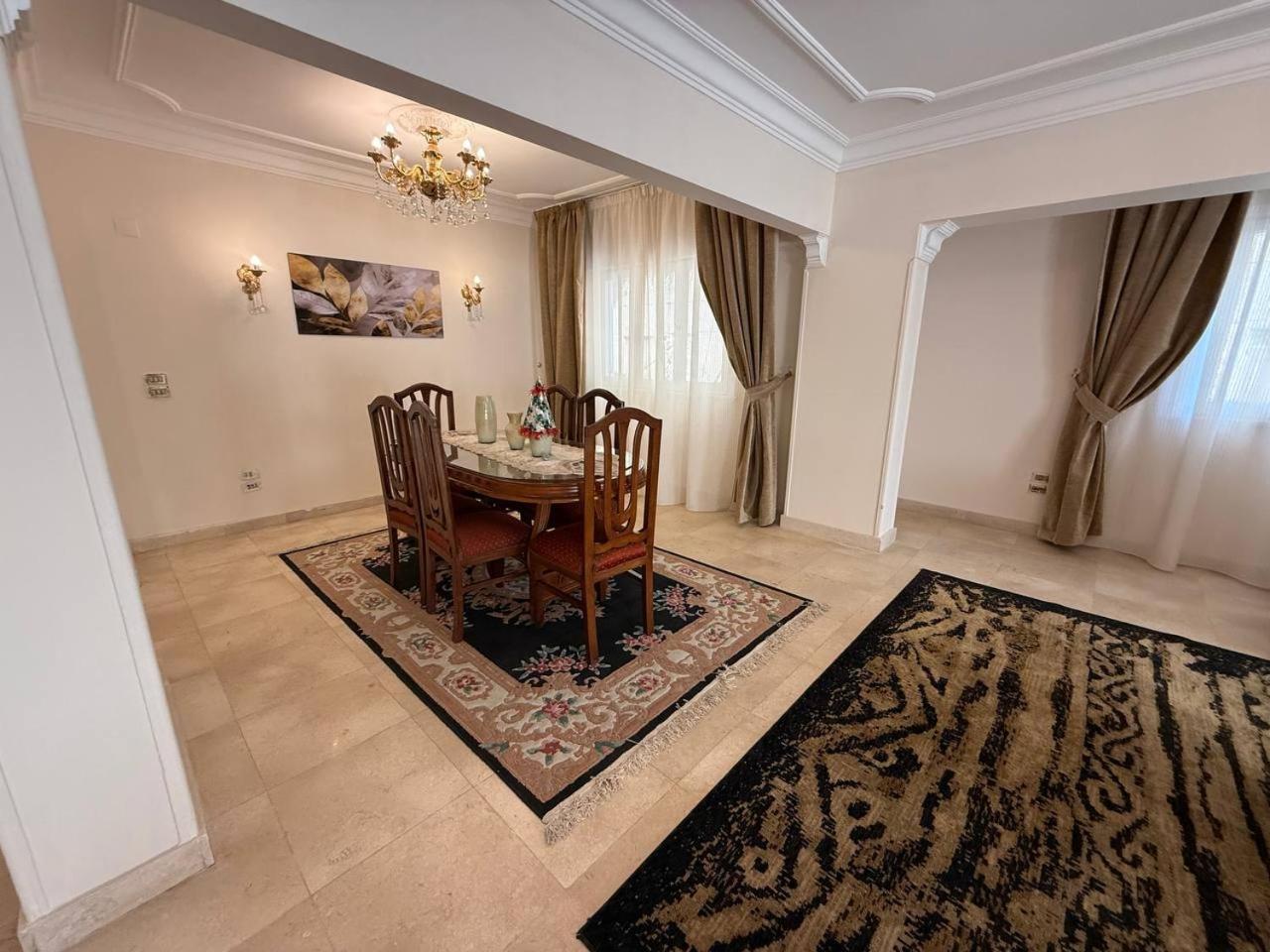Apartment Luxurious, Fully Furnished And Well-equipped With Modern Amenities, Stunning Views, And Convenient Location For Remote Work Or Studying From *